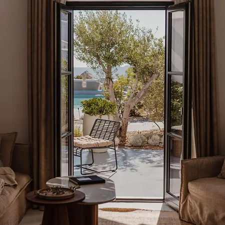 Hotel Nobu Santorini (adults Only)